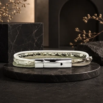 B&L leren armband met ruwe banden en gravure