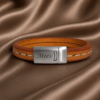 Taboo Cas bruine leren armband met gravure