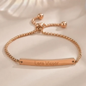 Roségoudkleurig stalen kinderarmbandje met gravure
