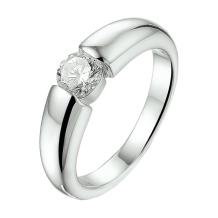 Zilveren ring met zirkonia