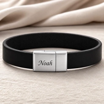 Zwarte leren armband 12 mm met gravure