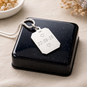 Zilveren ketting hanger rechthoek met hoekdesign 14x18mm
