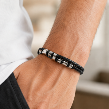 Gevlochten leren armband met RVS sluiting