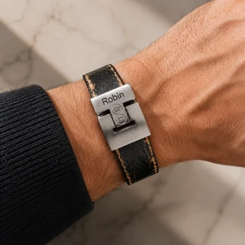 B&L leren armband bruin met witte stiksels