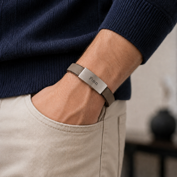 Beige bruine leren asarmband met vingerafdruk en askamer