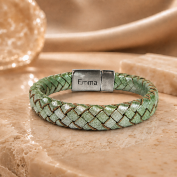B&L gevlochten leren armband groen