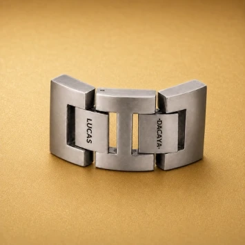 Dacaya blauwe leren armband met gravure