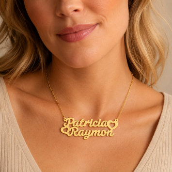 Gouden naamketting met 2 namen en Jasseron ketting
