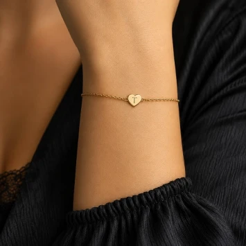 Geelgouden dames armbandje met hartje