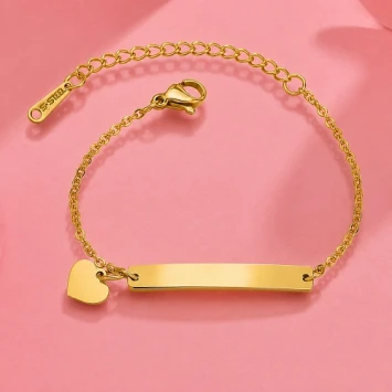 Goud stalen kinderarmbandje met hartje