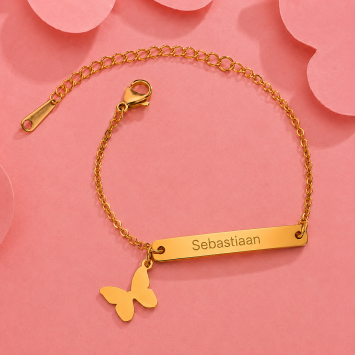 Goud stalen kinderarmbandje met vlinder