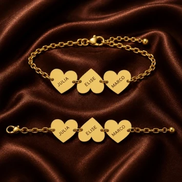 Gouden armband drie hartjes met naam Names4ever