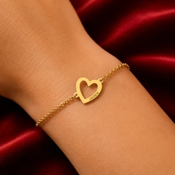 Gouden armband met diagonaal hartje Names4ever