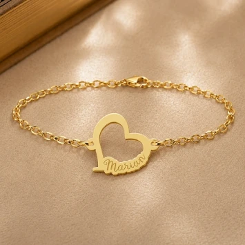 Gouden armband met hartje en naam Names4ever