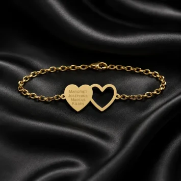 Gouden hartjes armband vier namen Names4ever
