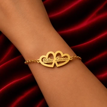 Gouden armband met twee hartjes en namen Names4ever