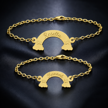 Gouden regenboog armbandjes met gravure