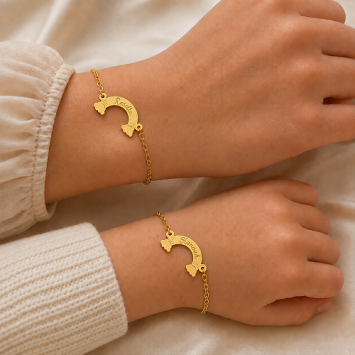 Gouden armbanden set met namen in regenbogen Names4Ever