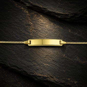 Gouden armbandje met graveerplaat
