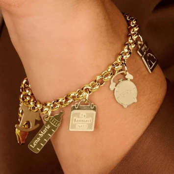 Gouden geboorte armband met losse bedels