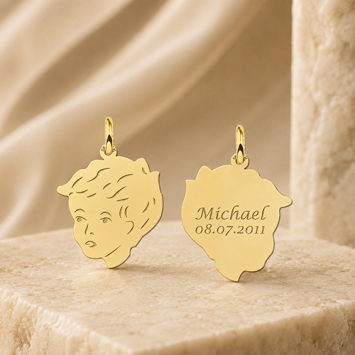 Gouden jongens kinderkopje met achterkant gravure Names4ever