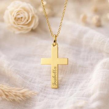 Gouden kruishanger met naam gravure - gepersonaliseerd communie kruis