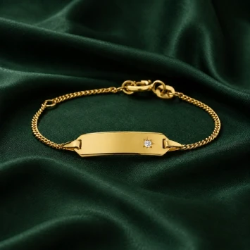 14 karaat geelgouden naamarmband met zirkonia en gravure
