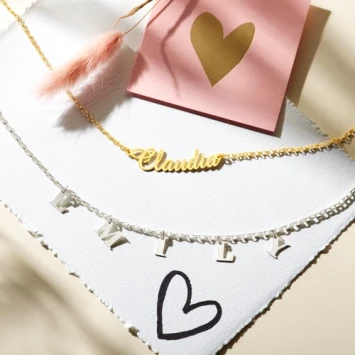 Naamketting goud Names4ever Claudia