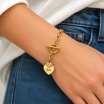 Gouden RVS armband met groot hart en klein hart met steentjes