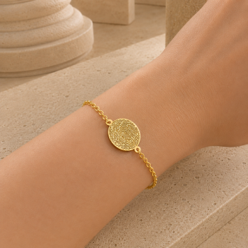 Gouden schakel armband met vingerafdruk op ovaal