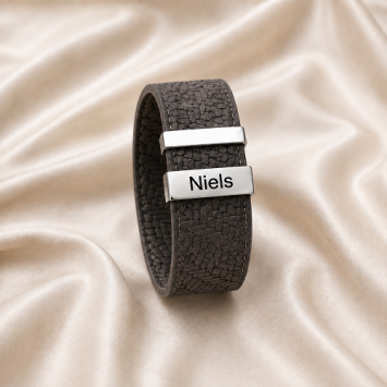Grijs lederen armband met RVS sluiting