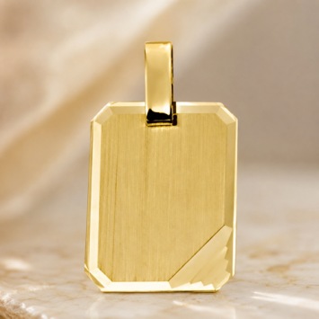14K gouden graveerhanger 14x18 mm met gravure
