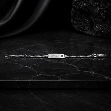 Naam armband kind met zirkonia
