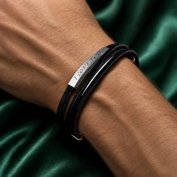Leren armband met 5 banden en plaat
