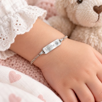 Naam armband kind met zirkonia
