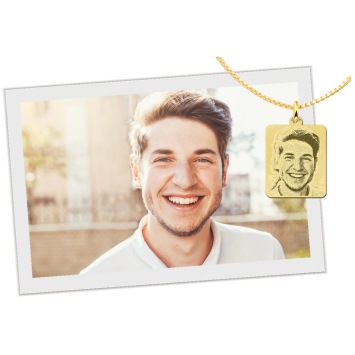 Rechthoekige gouden hanger met foto graveren