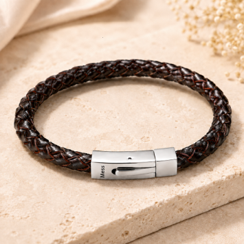 Rond gevlochten bruin leren armband