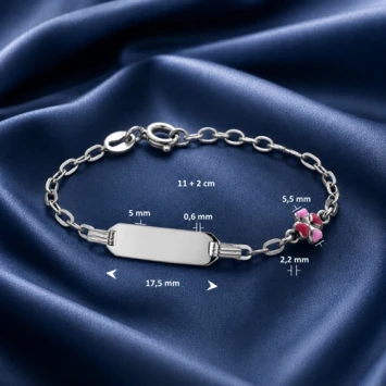 Zilveren kinderarmband met klavertje vier roze