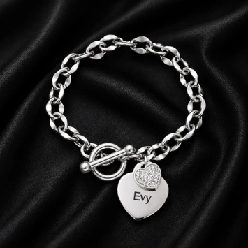 RVS armband met groot hart, klein hart met steentjes en gravure