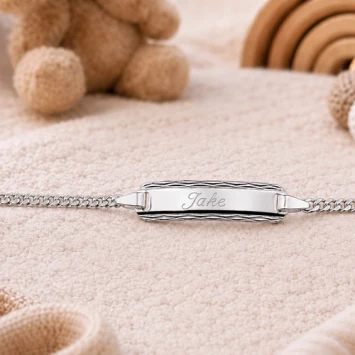 Sierlijk zilver baby armbandje met naam