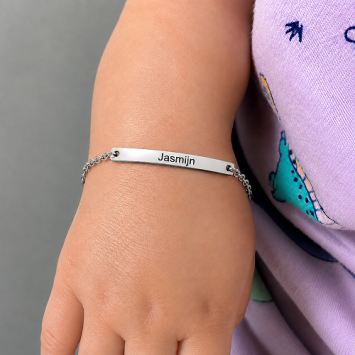 Slank kinderarmbandje staal