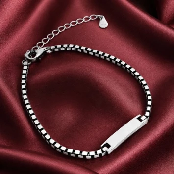 Stoer armbandje met naam