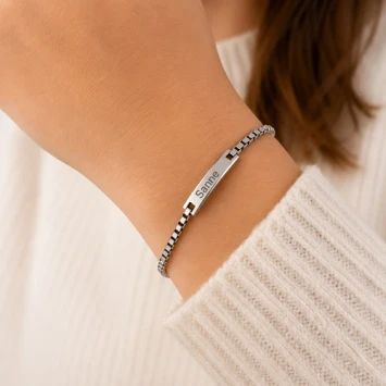 Stoer armbandje met naam