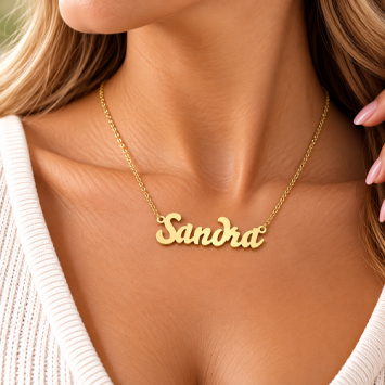 Vergulde naamketting Sandra van 925 zilver met eigen naam