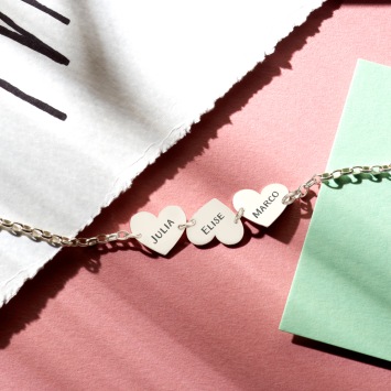 Zilveren armband drie hartjes met naam Names4ever