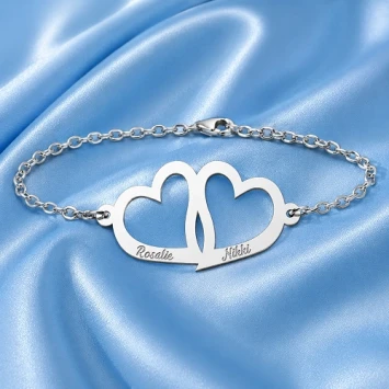 Zilveren armband met dubbel hart en naamgravure