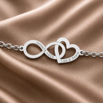 Zilveren armband met infinity en hartje