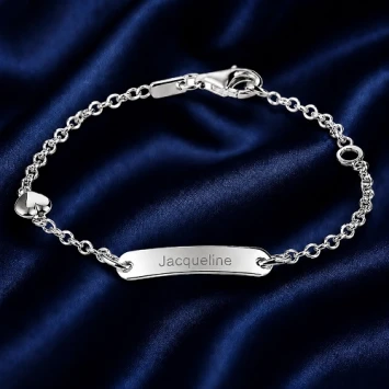 Zilveren armbandje met hart