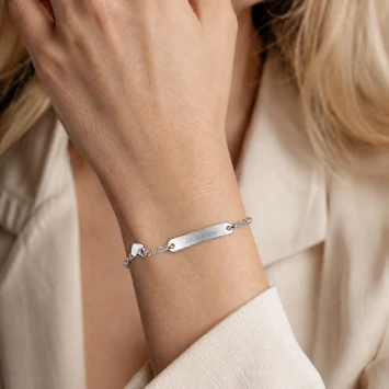 Zilveren armbandje met hart