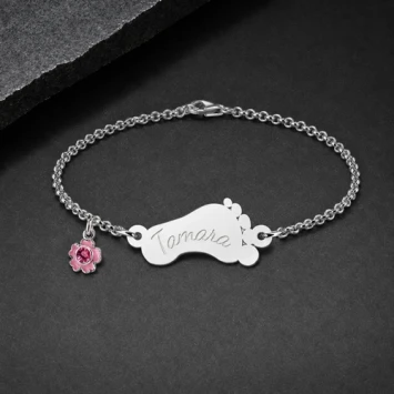 Zilveren baby armband met voetje
